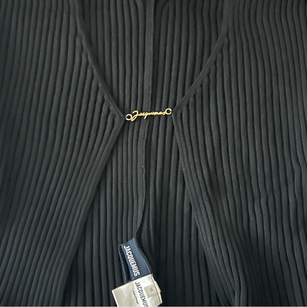 Jacquemus La maille Pralu Lounge